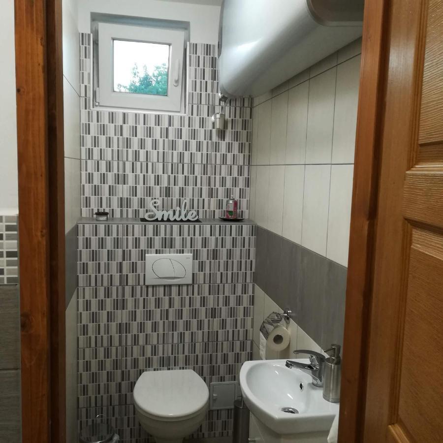 Golden Apartman Орошхаза Экстерьер фото