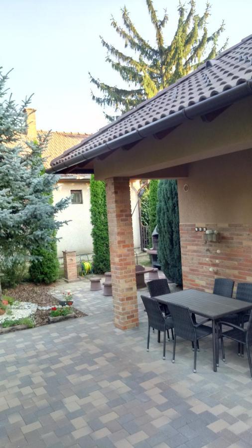 Golden Apartman Орошхаза Экстерьер фото